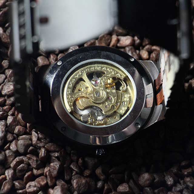 The Hunter - Red Sandalwood Mechanical Wooden Watch 49 The Hunter - Red Sandalwood Mechanical Wooden Watch - BOXA Lifestyle