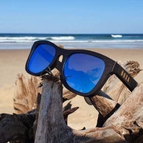 BOXA Airlie – Dark Bamboo Wood Sunglasses