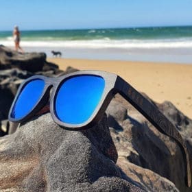 BOXA Airlie – Dark Bamboo Wood Sunglasses